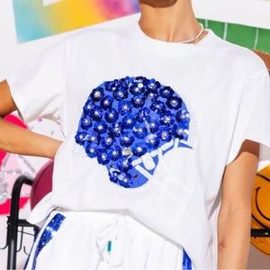 Queen of Sparkles Royal Flower Helmet tee size Large